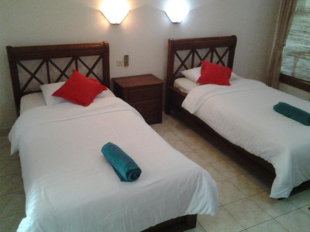 Hotel Seaside Lovina Exterior foto